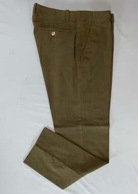 Mr Turk Jaquard Textured Birdseye Flat Front Chino Pants. Tag 30, Runs Big. GUC!
